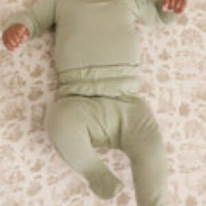 NWT Solly Baby Sleeper